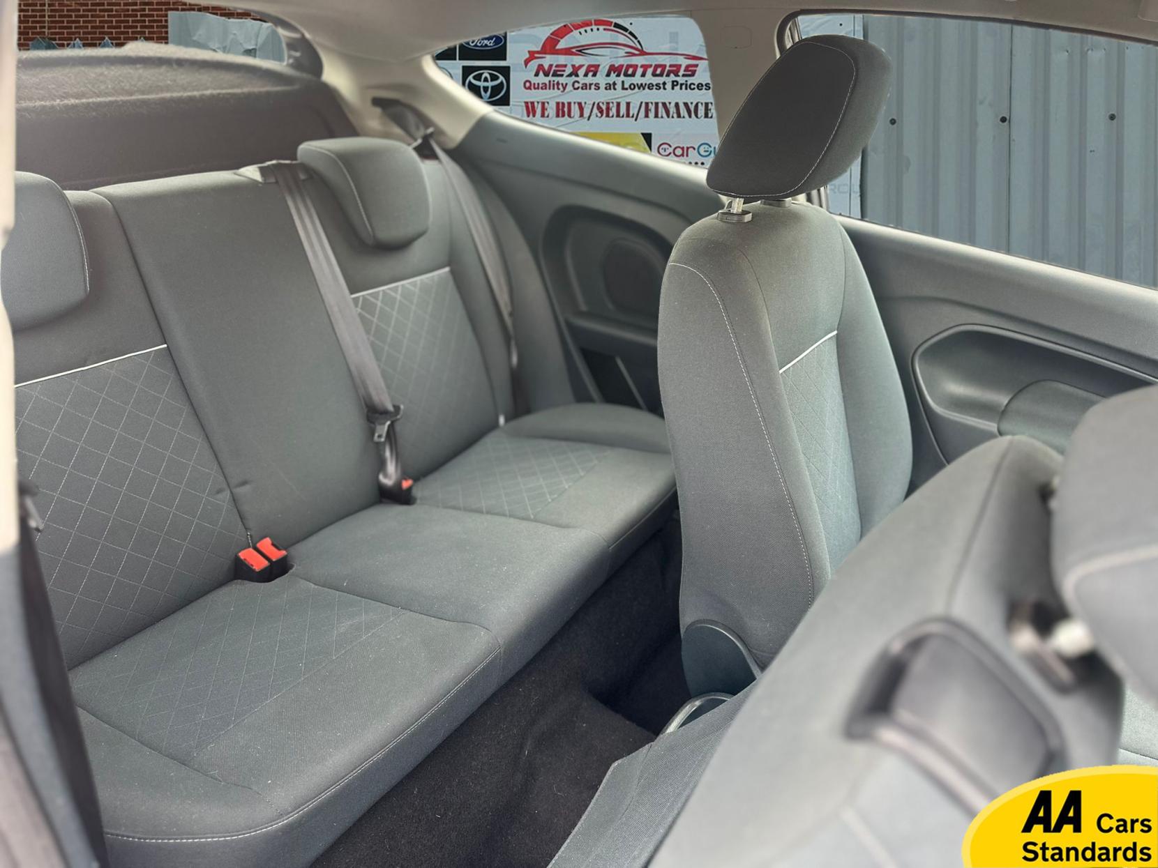 Ford Fiesta 1.25 Edge Hatchback 3dr Petrol Manual (127 g/km, 59 bhp)