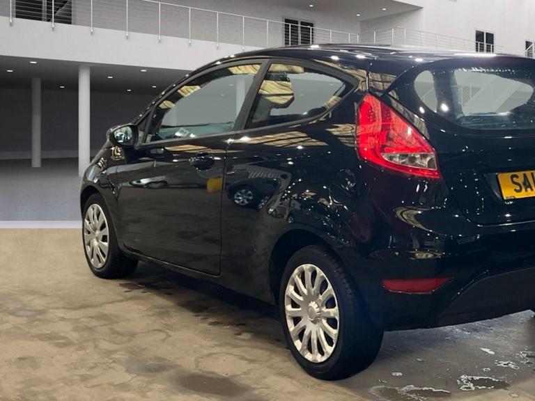 Ford Fiesta 1.25 Edge Hatchback 3dr Petrol Manual (127 g/km, 59 bhp)