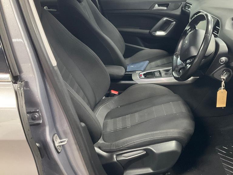 Peugeot 308 1.2 PureTech Allure Hatchback 5dr Petrol Auto Euro 6 (s/s) (130 ps)