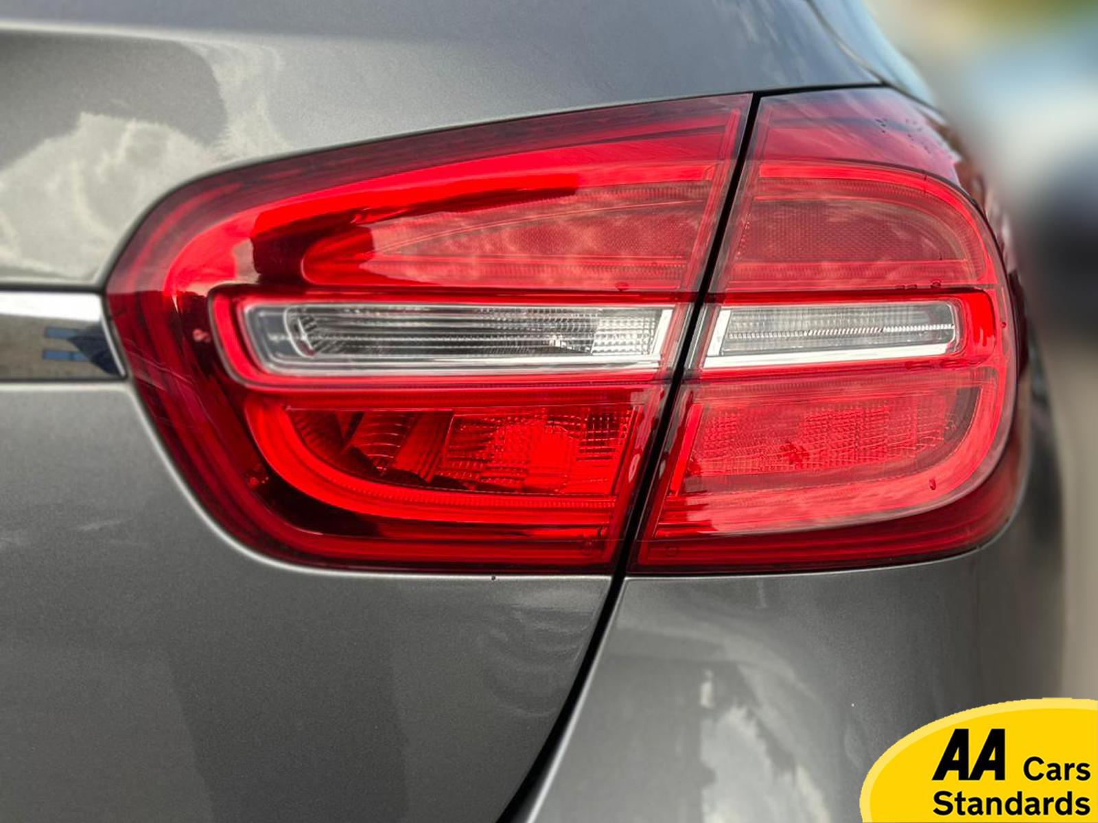 Mercedes-Benz GLA 1.6 AMG SUV (2013 - 2017)
