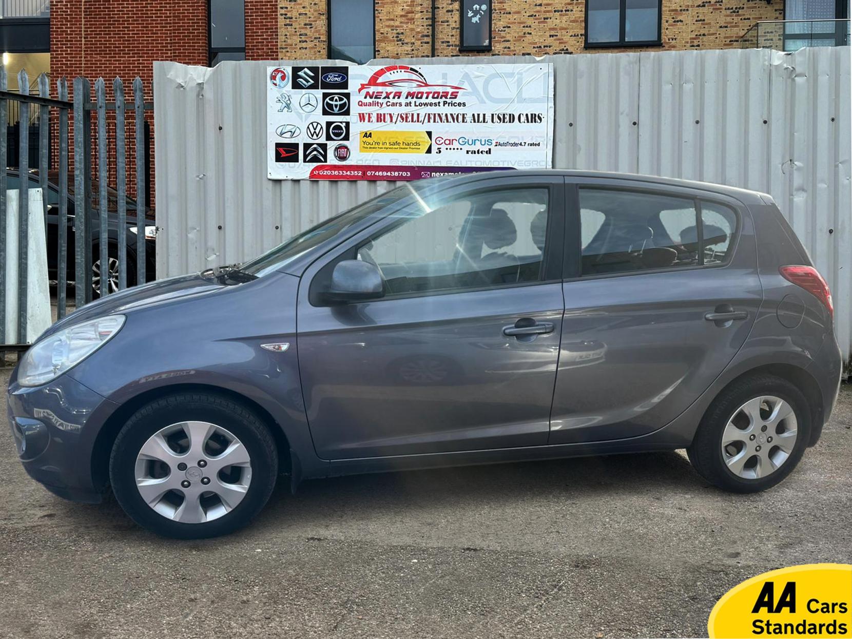 Hyundai i20 1.4 Comfort Hatchback 5dr Petrol Auto Euro 4 (99 bhp)