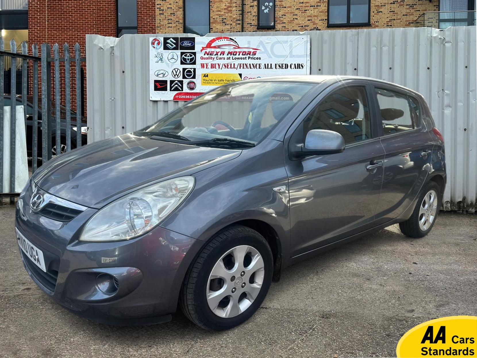 Hyundai i20 1.4 Comfort Hatchback 5dr Petrol Auto Euro 4 (99 bhp)