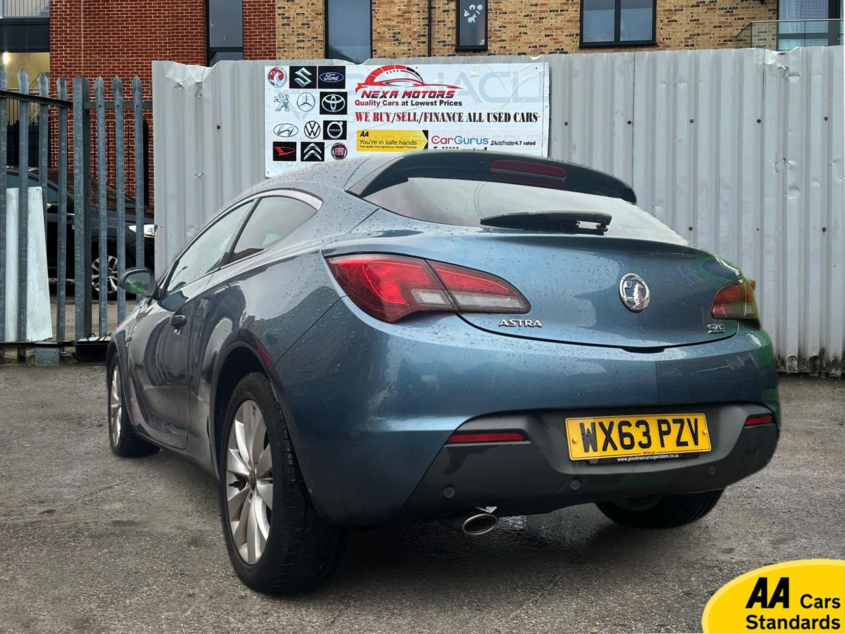 Vauxhall Astra GTC 1.4T SRi Coupe 3dr Petrol Manual Euro 5 (s/s) (140 ps)
