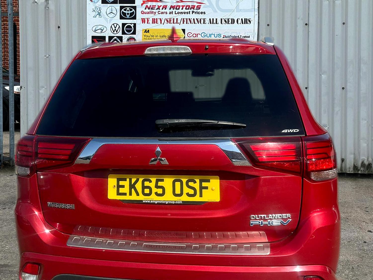 Mitsubishi Outlander 2.0h 12kWh GX4h SUV 5dr Petrol Plug-in Hybrid CVT 4WD Euro 6 (s/s) (200 ps)
