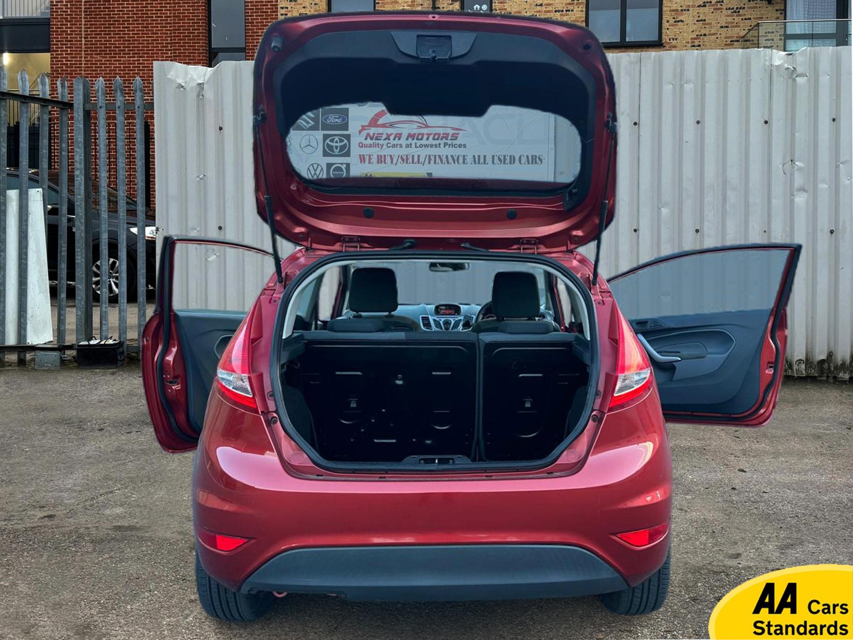Ford Fiesta 1.4 Style + Hatchback 3dr Petrol Automatic (154 g/km, 94 bhp)
