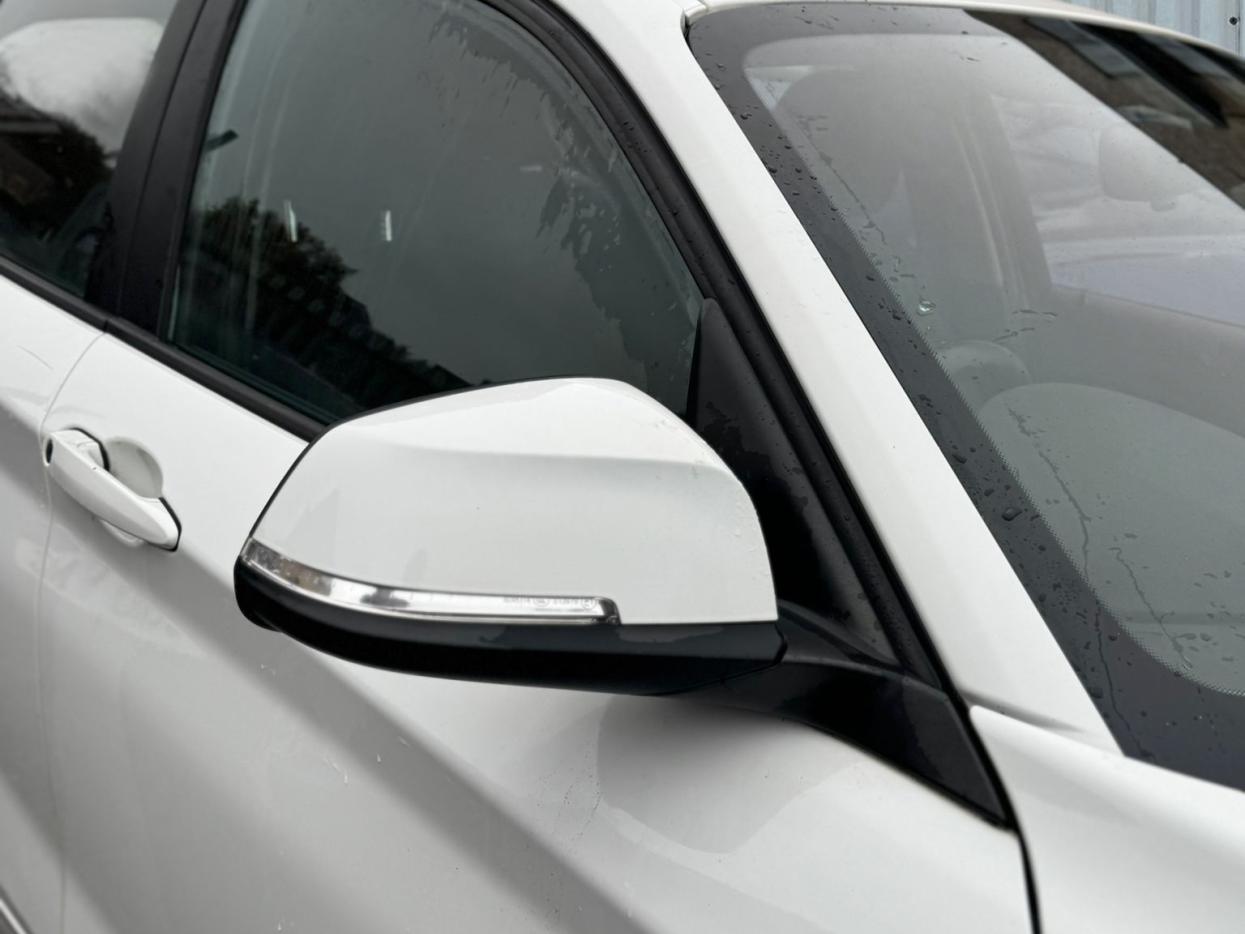 BMW 1 Series 1.5 118i SE Hatchback 5dr Petrol Auto Euro 6 (s/s) (136 ps)