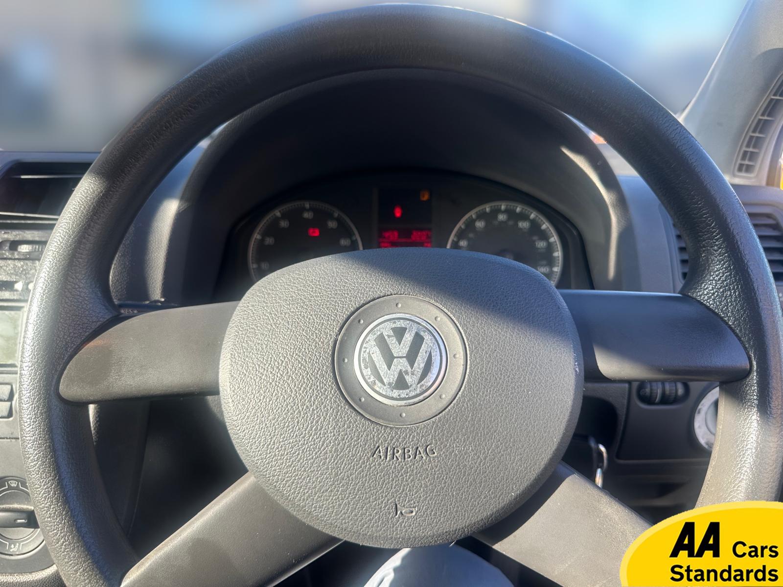 Volkswagen Golf 1.6 FSI SE Hatchback 5dr Petrol Automatic (178 g/km, 113 bhp)