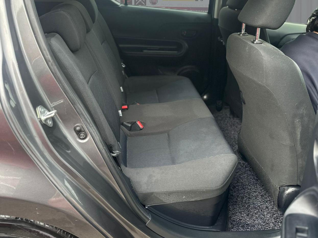 Toyota Yaris 1.5 VVT-h Excel Hatchback 5dr Petrol Hybrid E-CVT Euro 6 (Safety Sense, 15in) (101 ps)