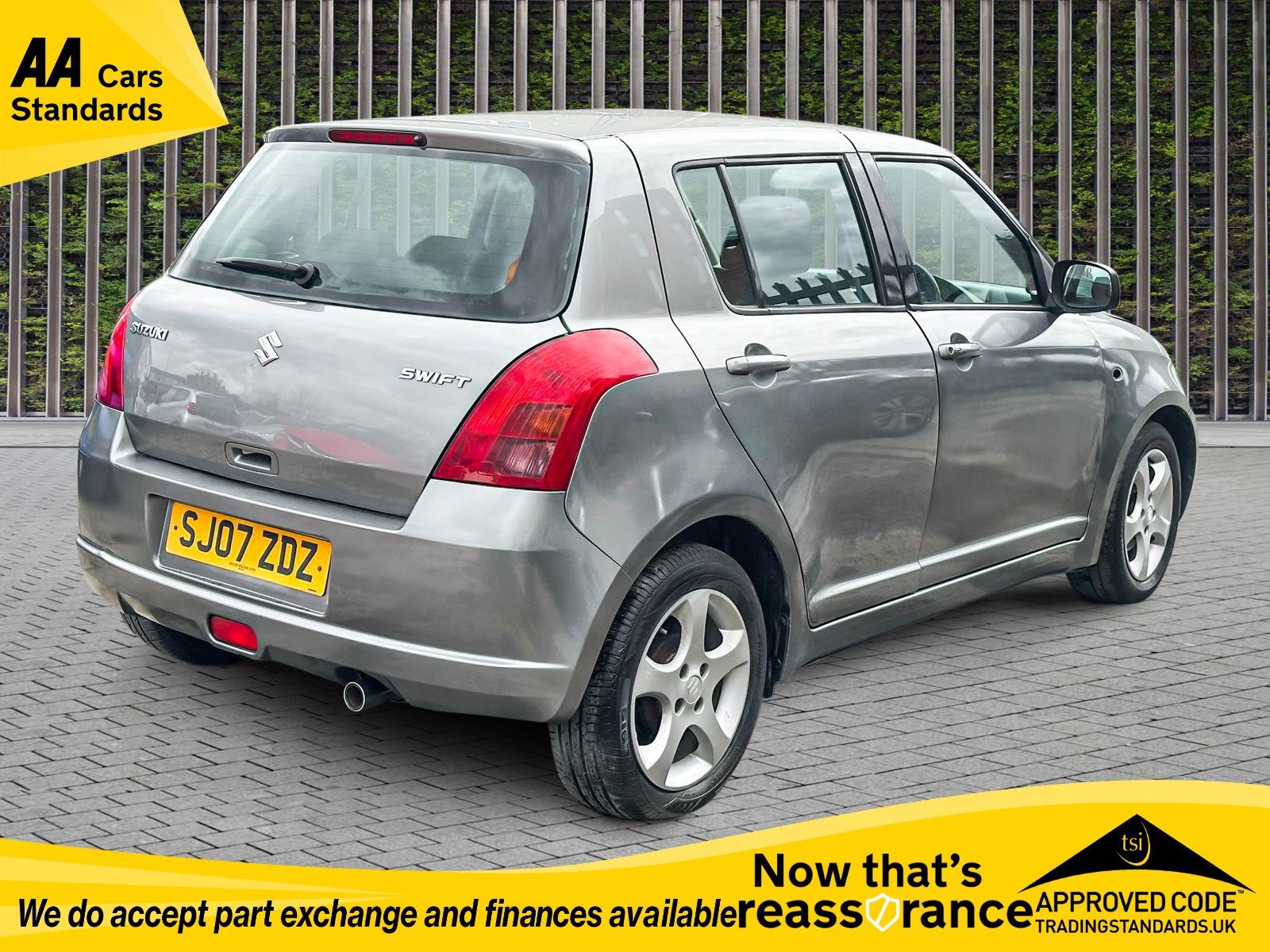 Suzuki Swift 1.5 GLX Hatchback 5dr Petrol Manual (159 g/km, 101 bhp)