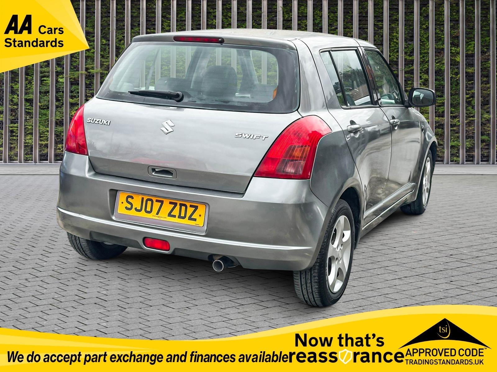 Suzuki Swift 1.5 GLX Hatchback 5dr Petrol Manual (159 g/km, 101 bhp)