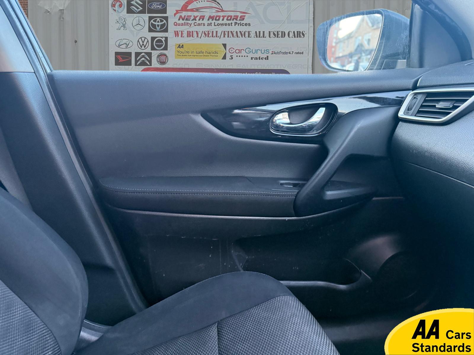 Nissan Qashqai 1.2 DIG-T Acenta SUV 5dr Petrol Manual 2WD Euro 6 (s/s) (115 ps)