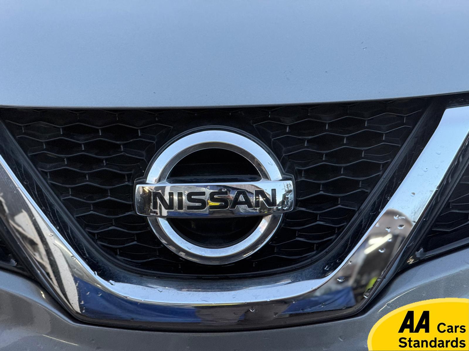 Nissan Qashqai 1.2 DIG-T Acenta SUV 5dr Petrol Manual 2WD Euro 6 (s/s) (115 ps)