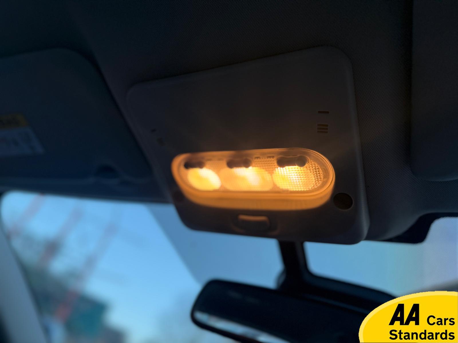 Nissan Qashqai 1.2 DIG-T Acenta SUV 5dr Petrol Manual 2WD Euro 6 (s/s) (115 ps)