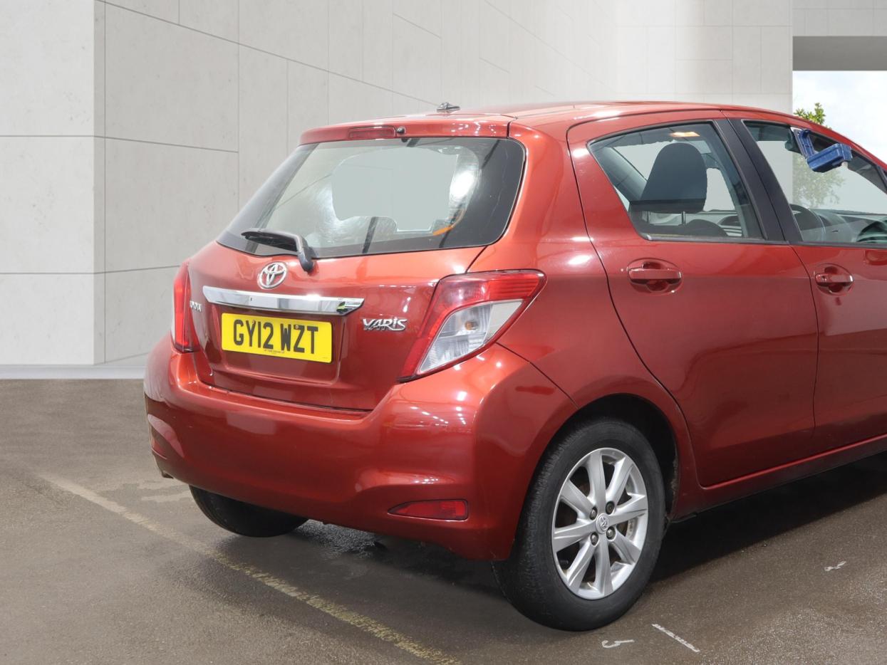 Toyota Yaris 1.33 Dual VVT-i TR Hatchback 5dr Petrol Manual Euro 5 (101 ps)