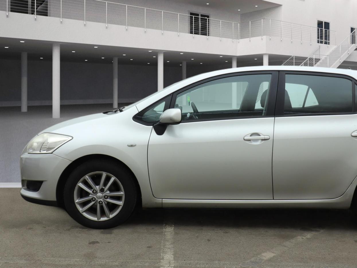 Toyota Auris 1.6 TR Hatchback 5dr Petrol Multimode (146 g/km, 124 bhp)
