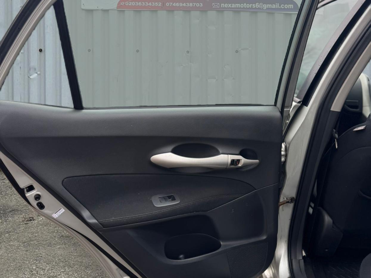 Toyota Auris 1.6 TR Hatchback 5dr Petrol Multimode (146 g/km, 124 bhp)