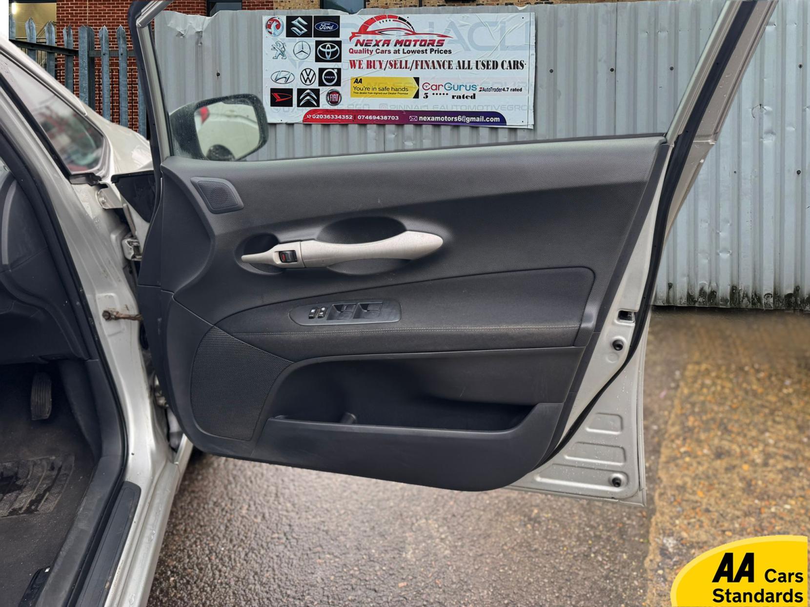 Toyota Auris 1.6 TR Hatchback 5dr Petrol Multimode (146 g/km, 124 bhp)