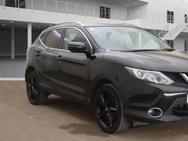 Nissan Qashqai 1.2 DIG-T Tekna SUV 5dr Petrol XTRON 2WD Euro 6 (s/s) (115 ps)