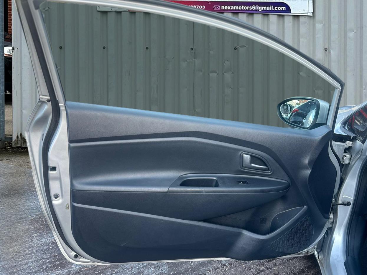 Kia Rio 1.25 2 Hatchback 3dr Petrol Manual Euro 5 (84 bhp)