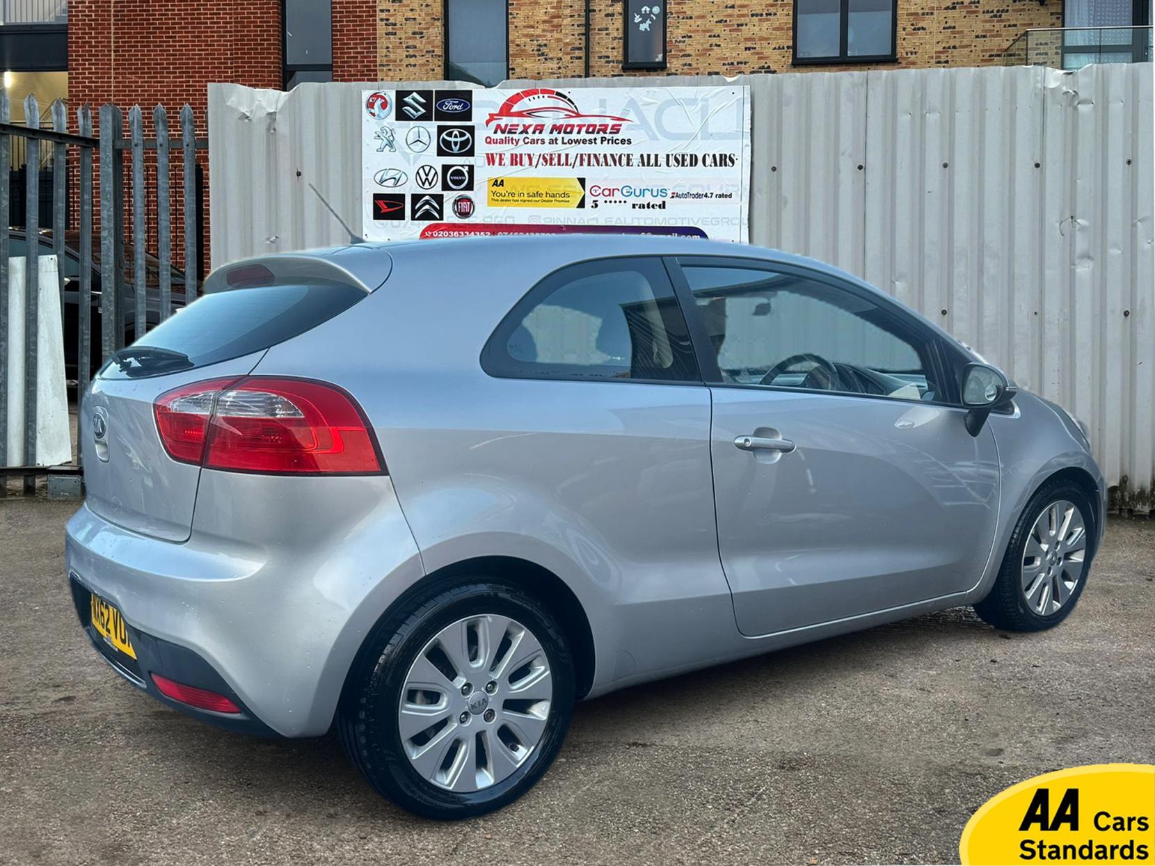 Kia Rio 1.25 2 Hatchback 3dr Petrol Manual Euro 5 (84 bhp)