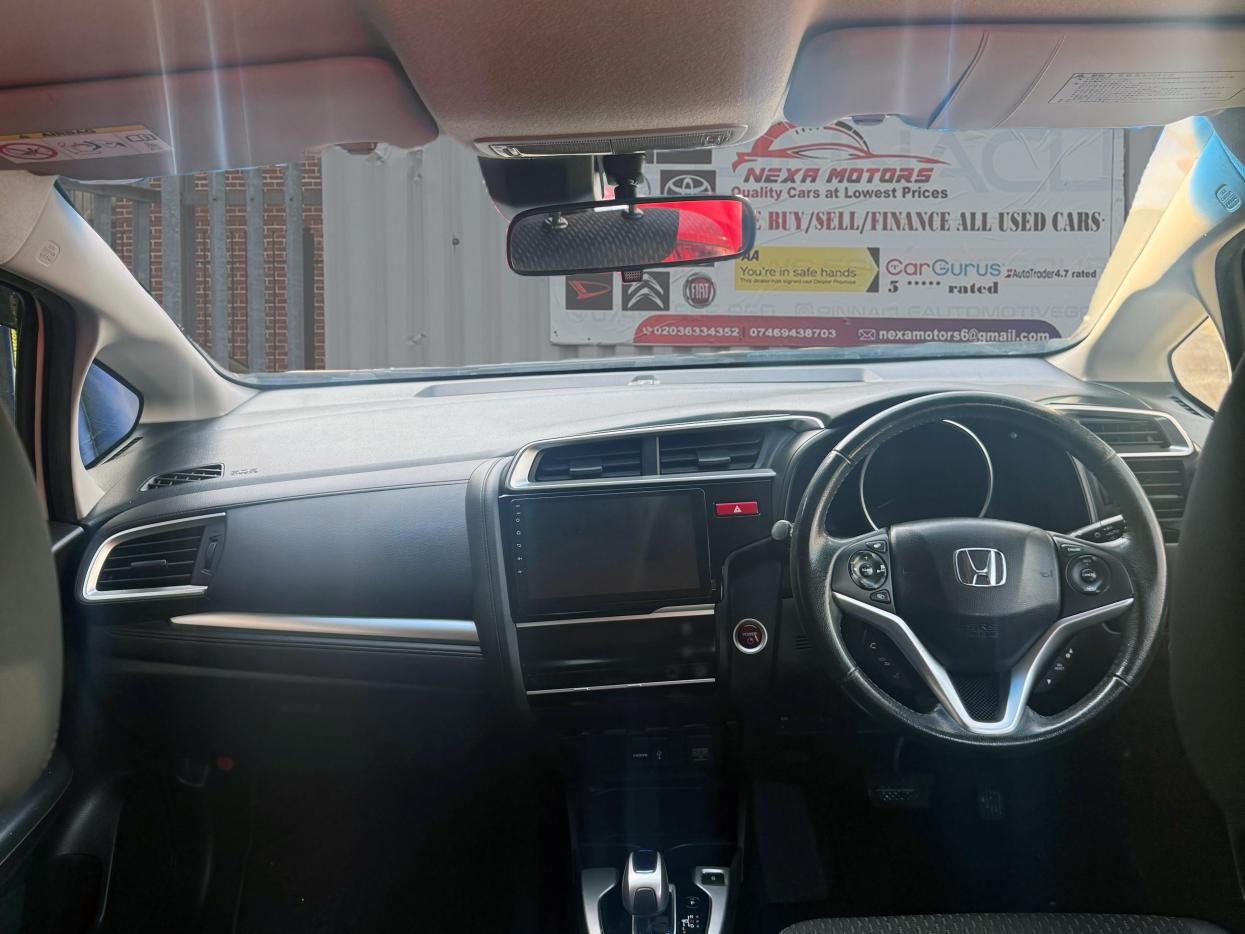 Honda Jazz  1.5 i-VTEC ES Plus Hatchback 5dr Petrol CVT Euro 5 (99 ps)