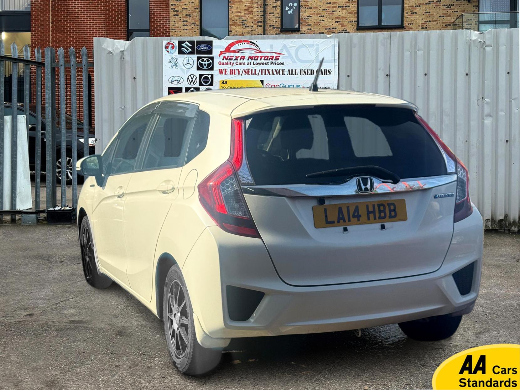 Honda Jazz  1.5 i-VTEC ES Plus Hatchback 5dr Petrol CVT Euro 5 (99 ps)