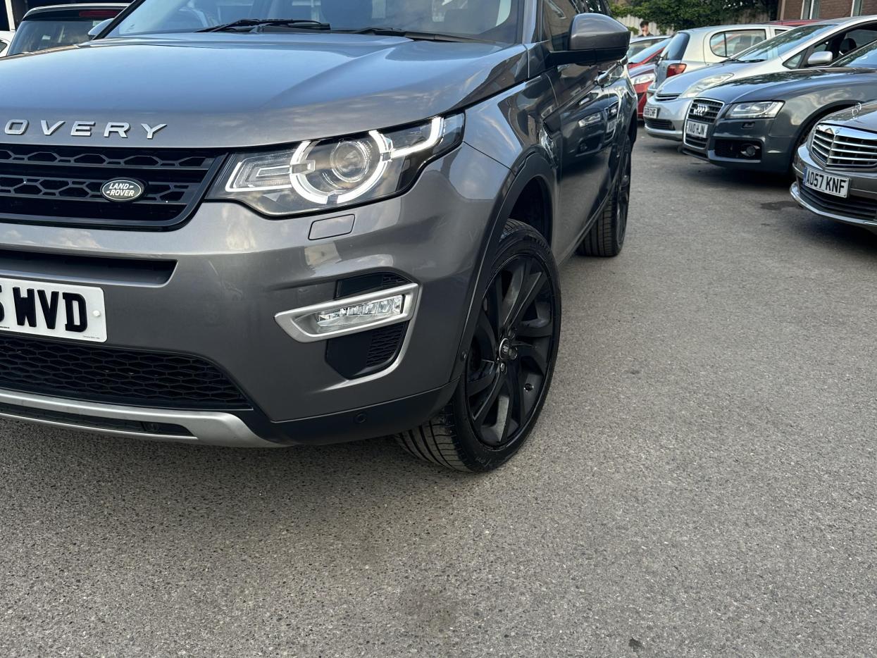 Land Rover Discovery Sport 2.0 TD4 HSE Luxury SUV 5dr Diesel Auto 4WD Euro 6 (s/s) (180 ps)