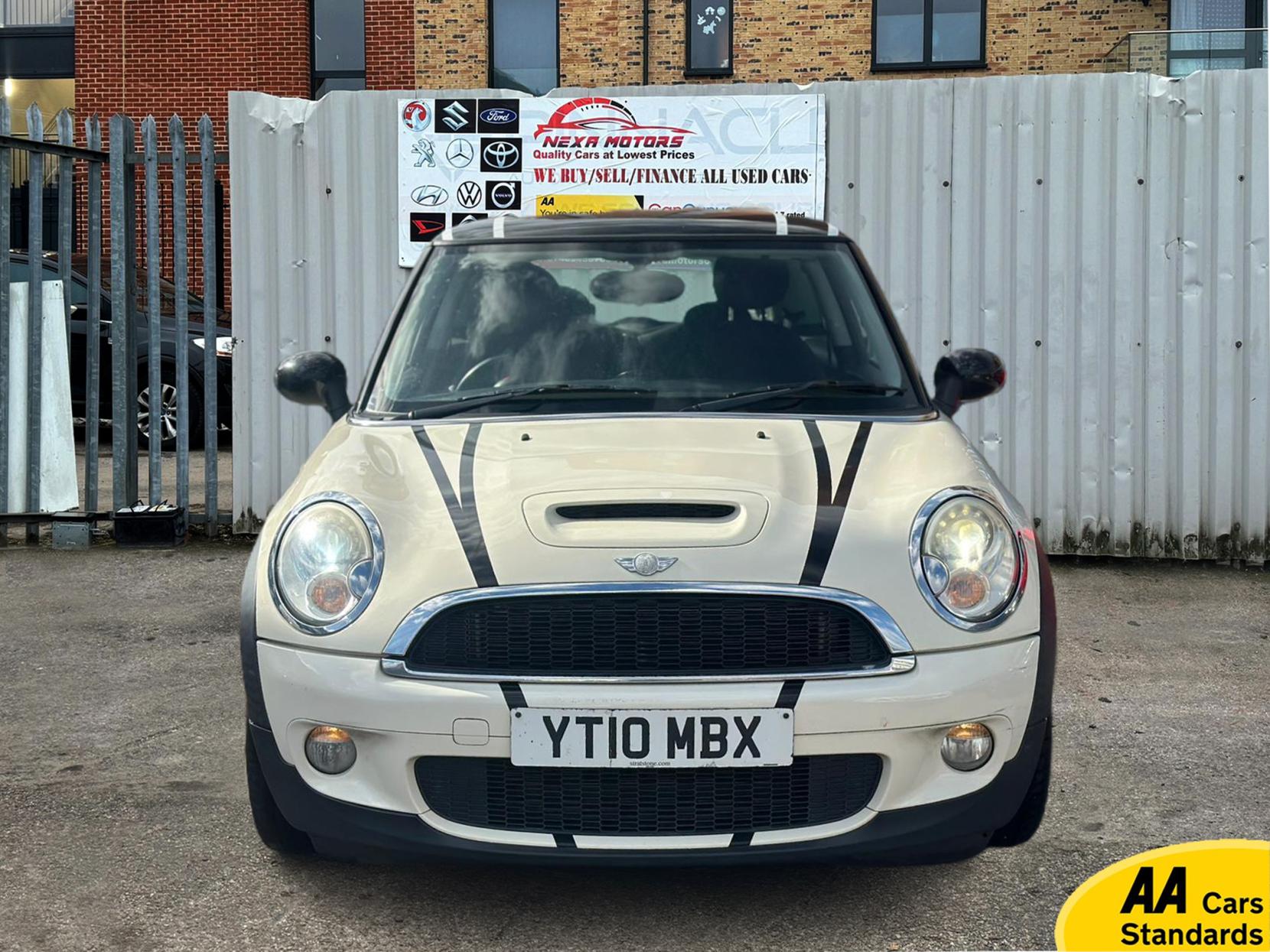 MINI Hatch 1.6 Cooper S Hatchback 3dr Petrol Steptronic Euro 5 (184 ps)