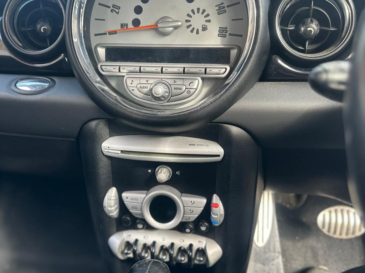 MINI Hatch 1.6 Cooper S Hatchback 3dr Petrol Steptronic Euro 5 (184 ps)