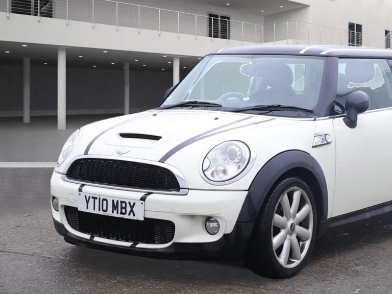 MINI Hatch 1.6 Cooper S Hatchback 3dr Petrol Steptronic Euro 5 (184 ps)