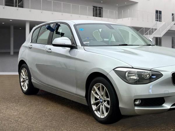 BMW 1 Series 1.6 116i SE Hatchback 5dr Petrol Auto Euro 5 (s/s) (136 ps)