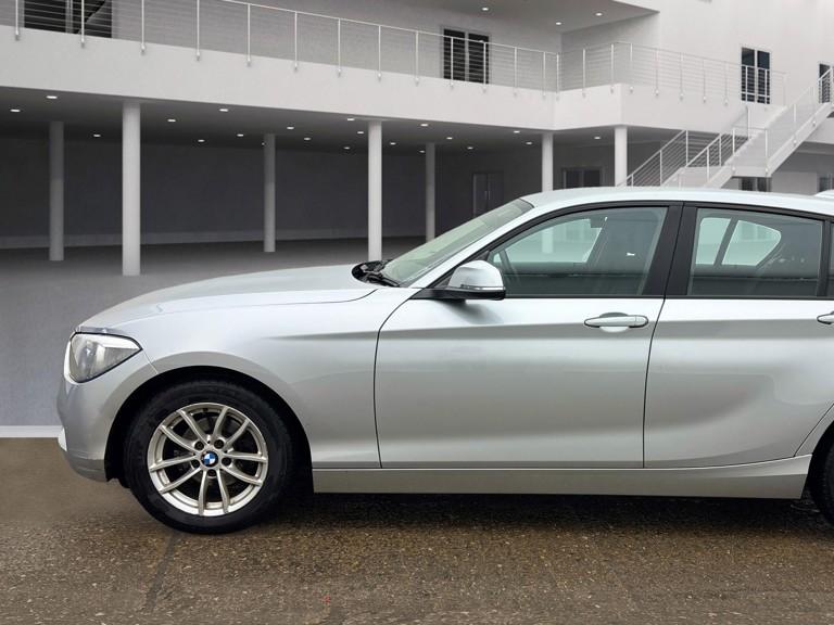 BMW 1 Series 1.6 116i SE Hatchback 5dr Petrol Auto Euro 5 (s/s) (136 ps)