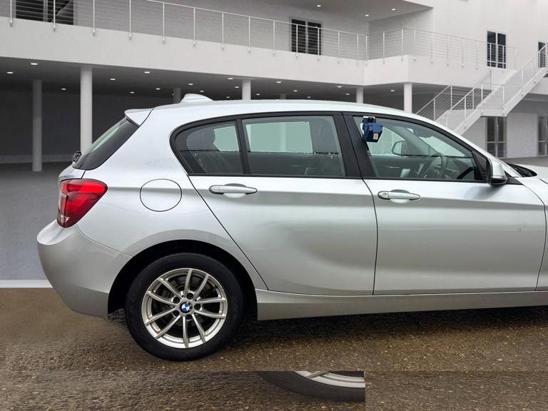 BMW 1 Series 1.6 116i SE Hatchback 5dr Petrol Auto Euro 5 (s/s) (136 ps)