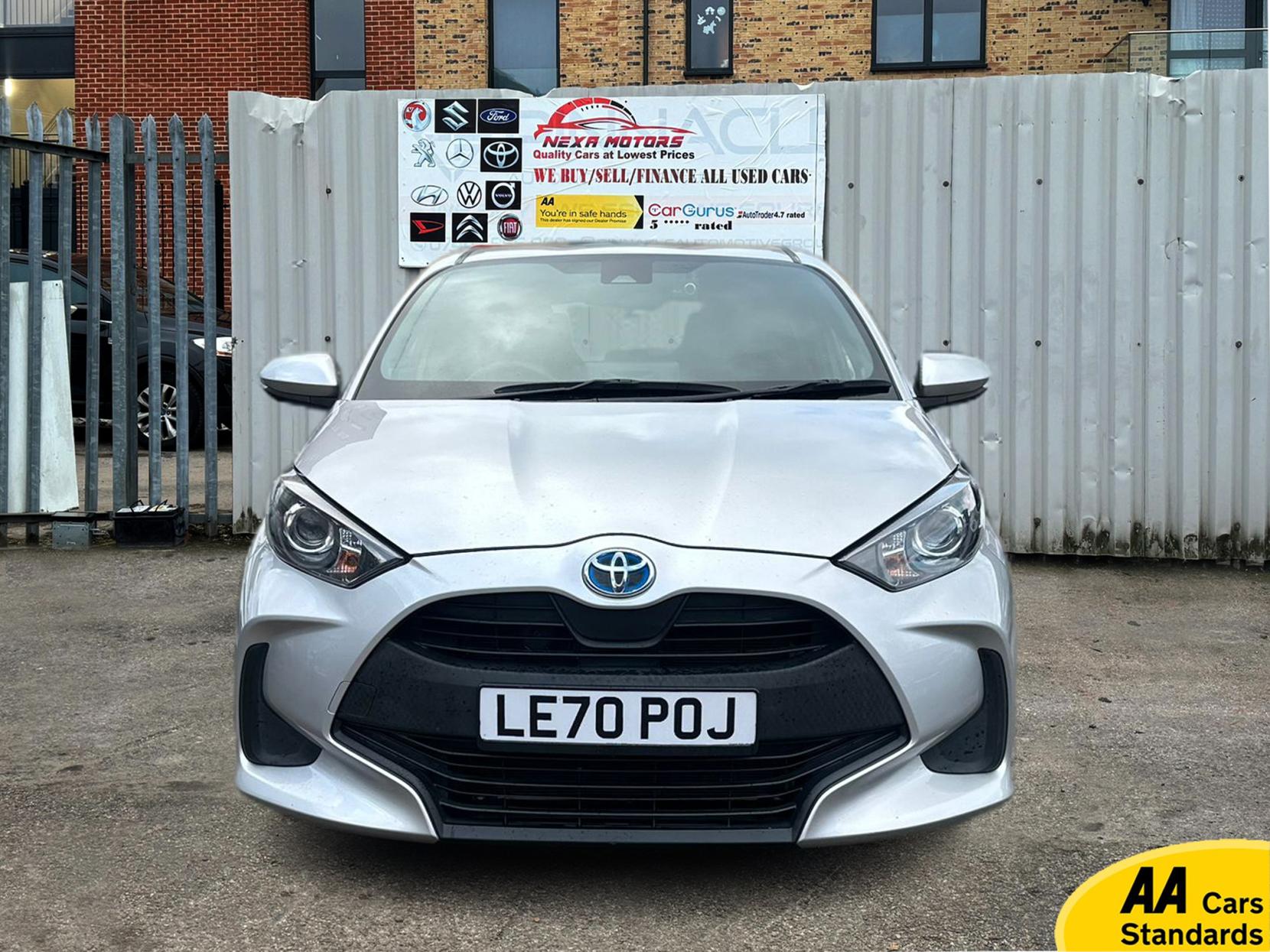 Toyota Yaris 1.5 VVT-h Active Hatchback 5dr Petrol Hybrid E-CVT Euro 6 (s/s) (100 ps)