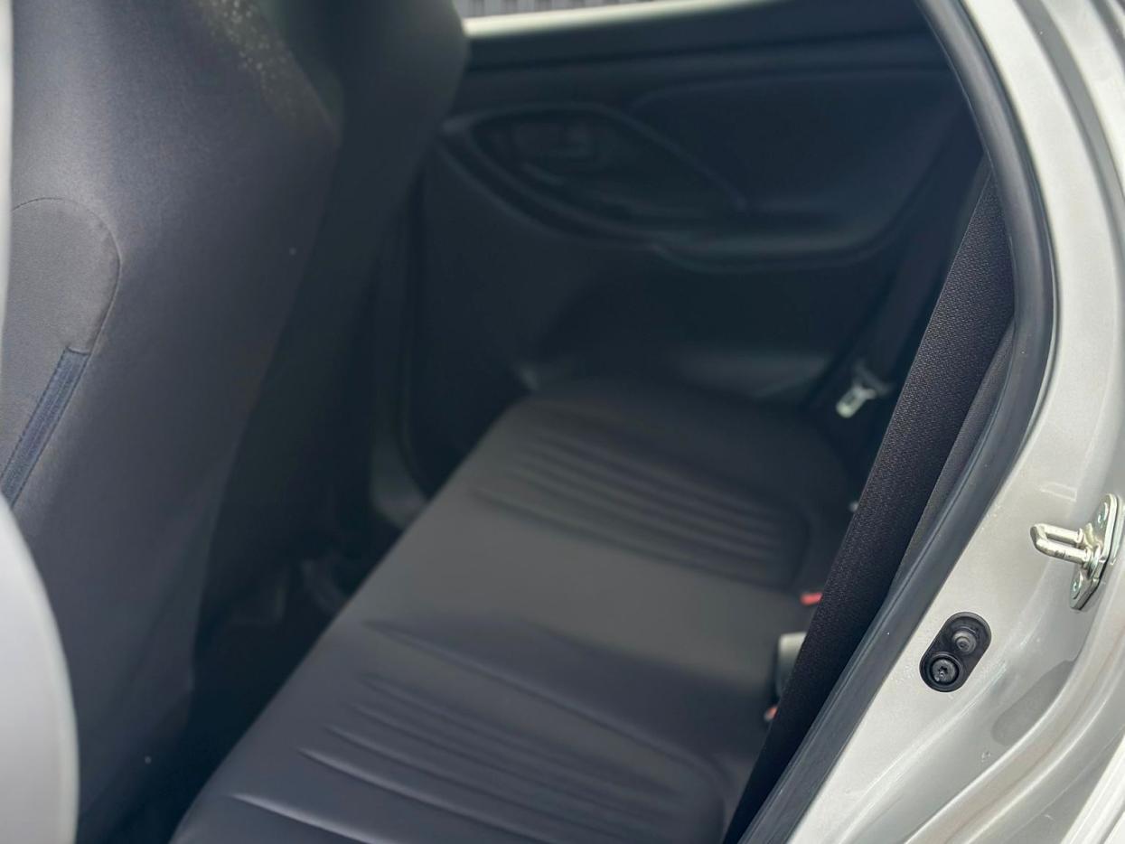 Toyota Yaris 1.5 VVT-h Active Hatchback 5dr Petrol Hybrid E-CVT Euro 6 (s/s) (100 ps)