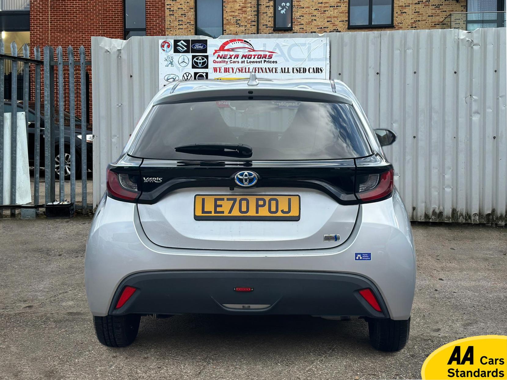 Toyota Yaris 1.5 VVT-h Active Hatchback 5dr Petrol Hybrid E-CVT Euro 6 (s/s) (100 ps)