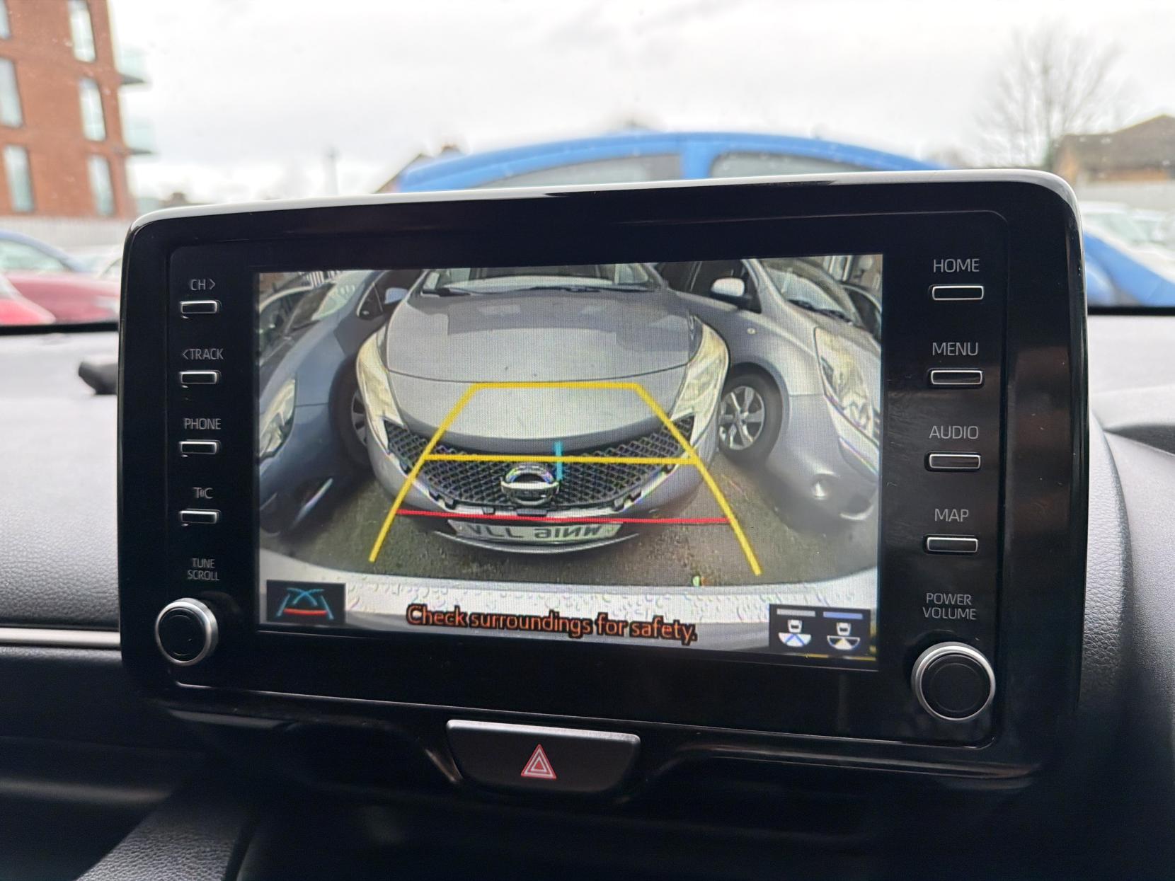 Toyota Yaris 1.5 VVT-h Active Hatchback 5dr Petrol Hybrid E-CVT Euro 6 (s/s) (100 ps)