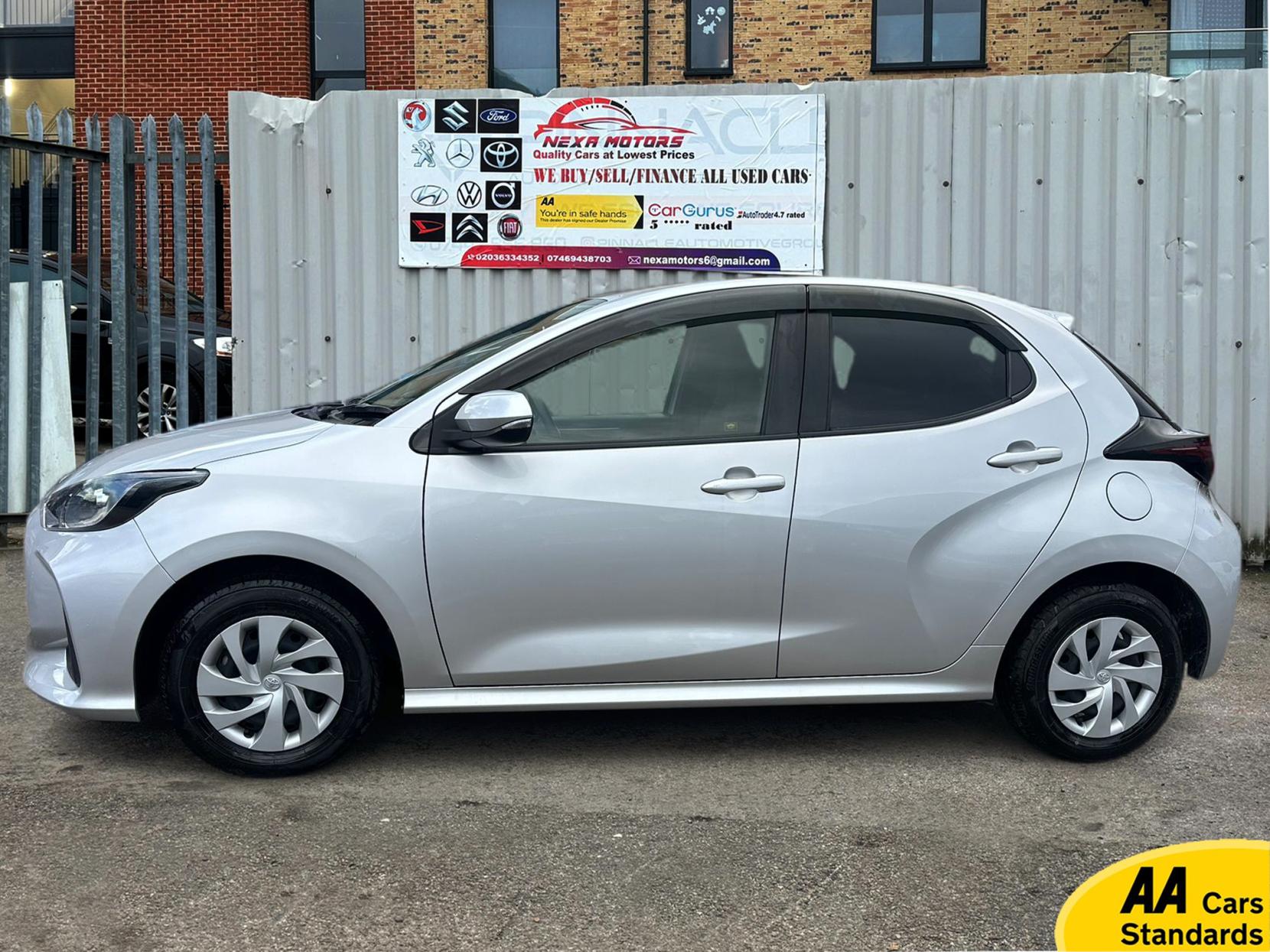 Toyota Yaris 1.5 VVT-h Active Hatchback 5dr Petrol Hybrid E-CVT Euro 6 (s/s) (100 ps)