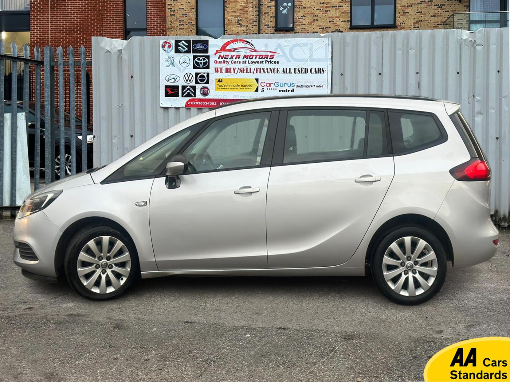 Vauxhall Zafira Tourer 1.4i Turbo Design MPV 5dr Petrol Manual Euro 6 (140 ps)