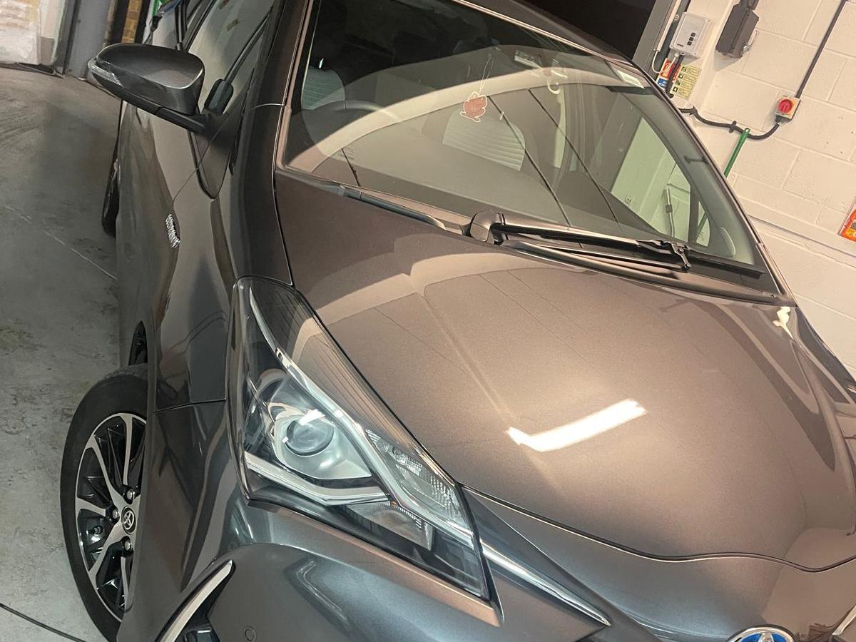 Toyota Yaris 1.5 VVT-h Icon Tech Hatchback 5dr Petrol Hybrid E-CVT Euro 6 (s/s) (100 ps)