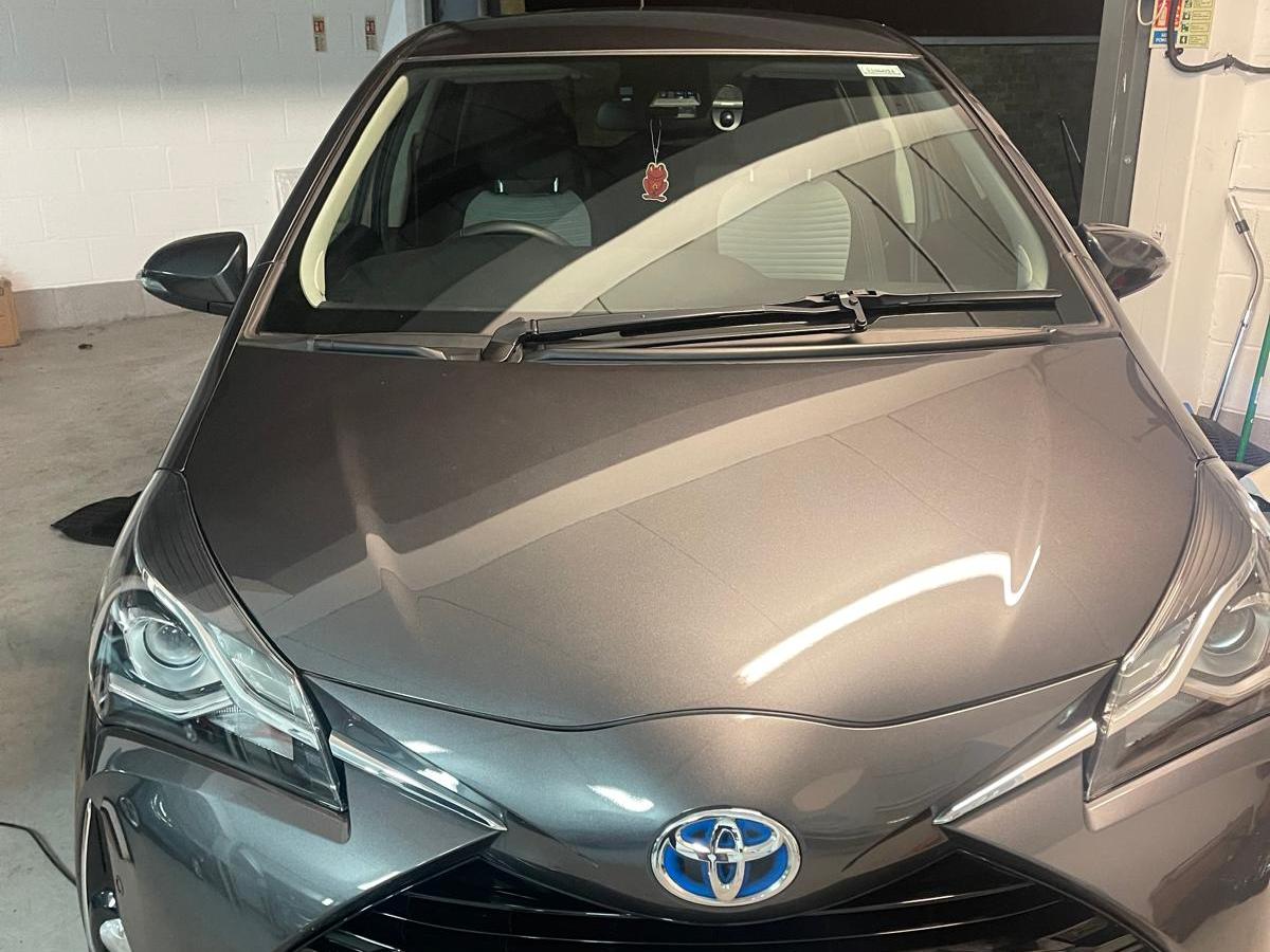 Toyota Yaris 1.5 VVT-h Icon Tech Hatchback 5dr Petrol Hybrid E-CVT Euro 6 (s/s) (100 ps)