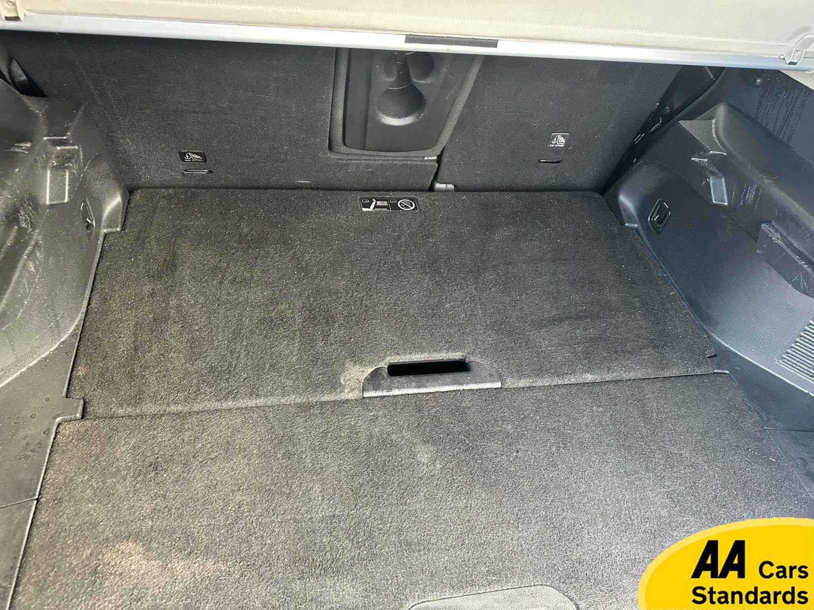 Nissan X-Trail 1.6 dCi n-tec SUV 5dr Diesel XTRON Euro 6 (s/s) (130 ps)