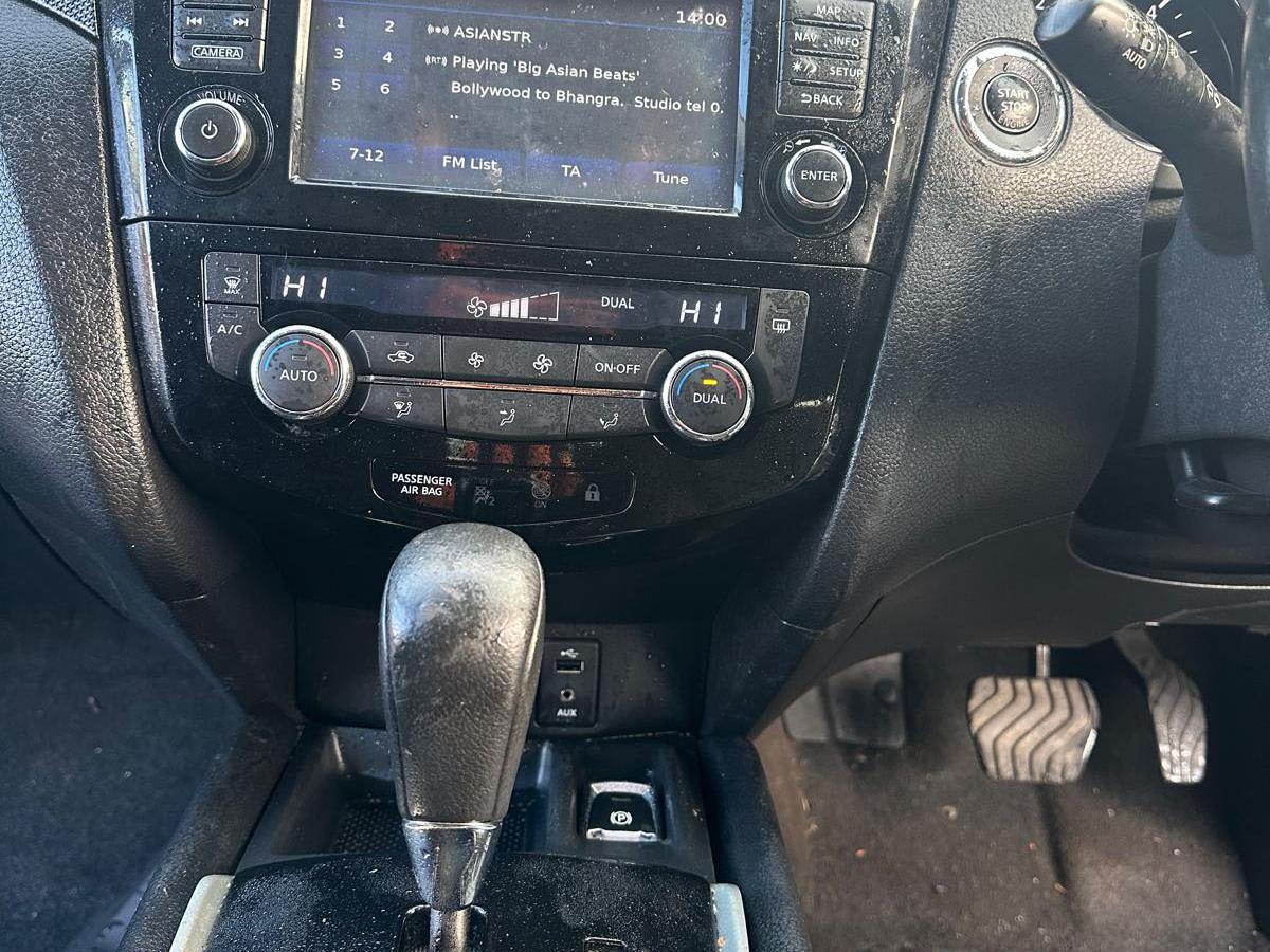 Nissan X-Trail 1.6 dCi n-tec SUV 5dr Diesel XTRON Euro 6 (s/s) (130 ps)