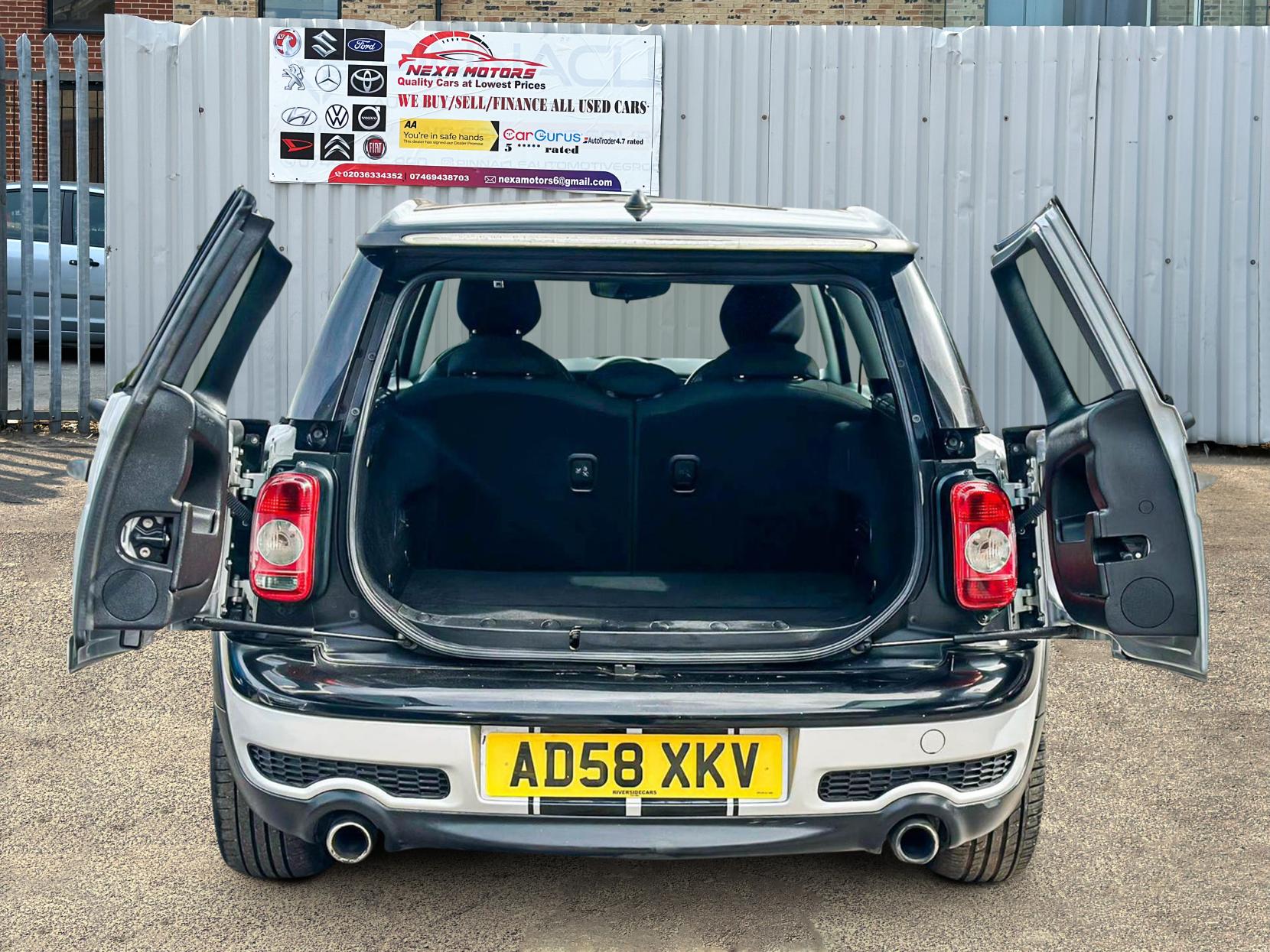 MINI Clubman 1.6 Cooper S Estate 5dr Petrol Manual Euro 4 (175 ps)