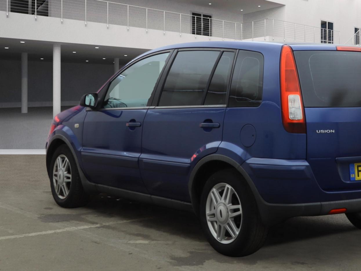 Ford Fusion 1.6 Zetec Climate Hatchback 5dr Petrol Automatic (181 g/km, 99 bhp)