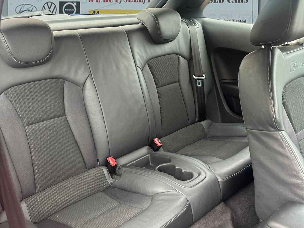 Audi A1 1.4 TFSI S line Hatchback 3dr Petrol S Tronic Euro 5 (s/s) (122 ps)