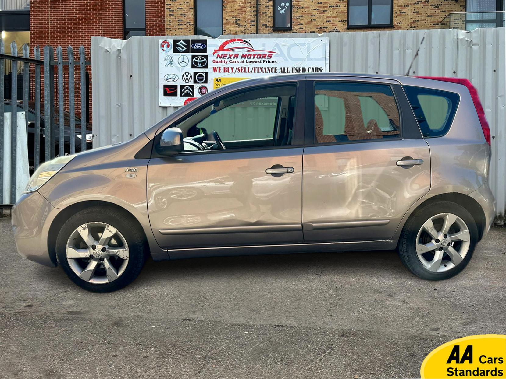 Nissan Note 1.6 16V n-tec Hatchback 5dr Petrol Auto Euro 5 (110 ps)
