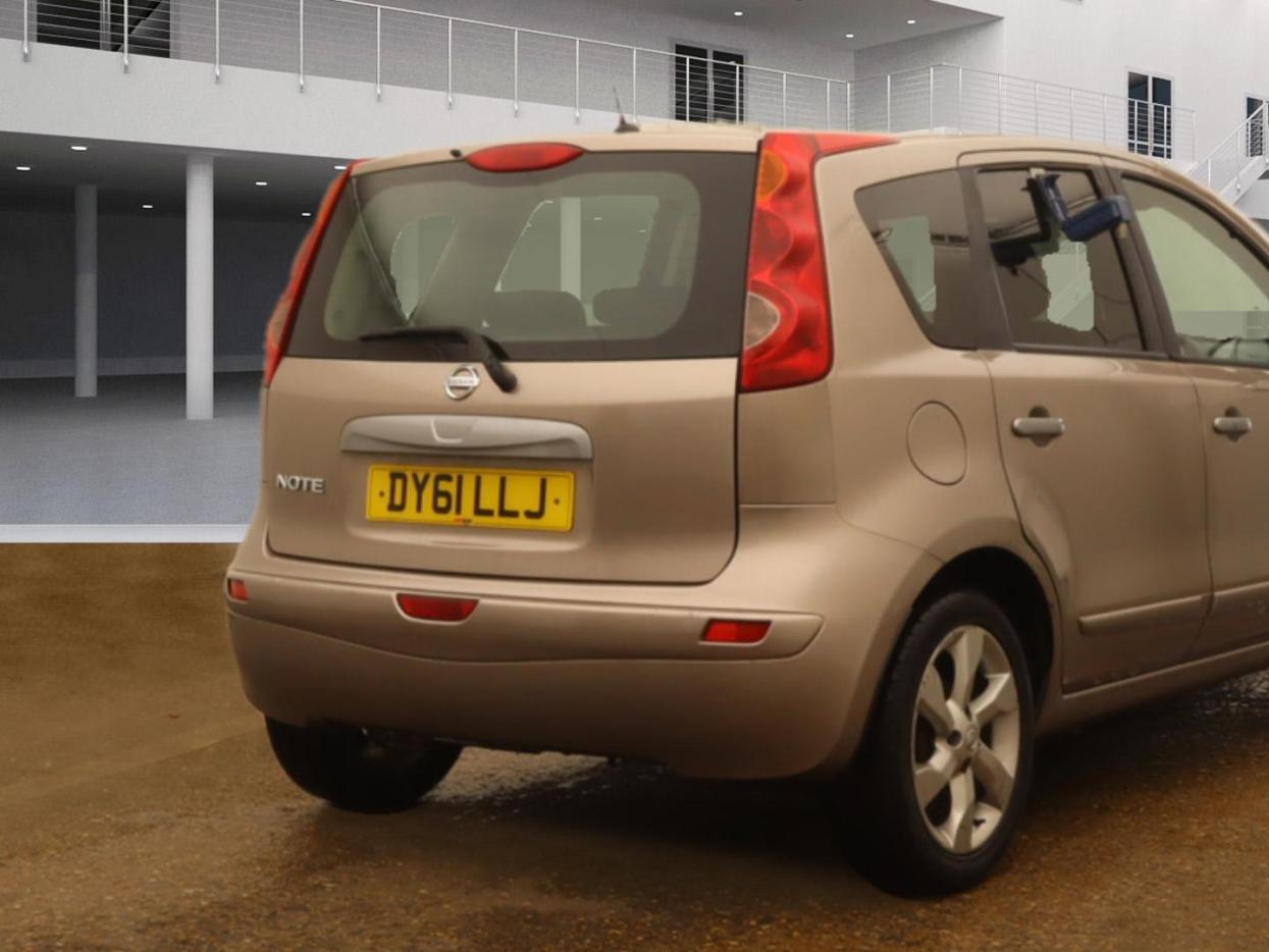 Nissan Note 1.6 16V n-tec Hatchback 5dr Petrol Auto Euro 5 (110 ps)