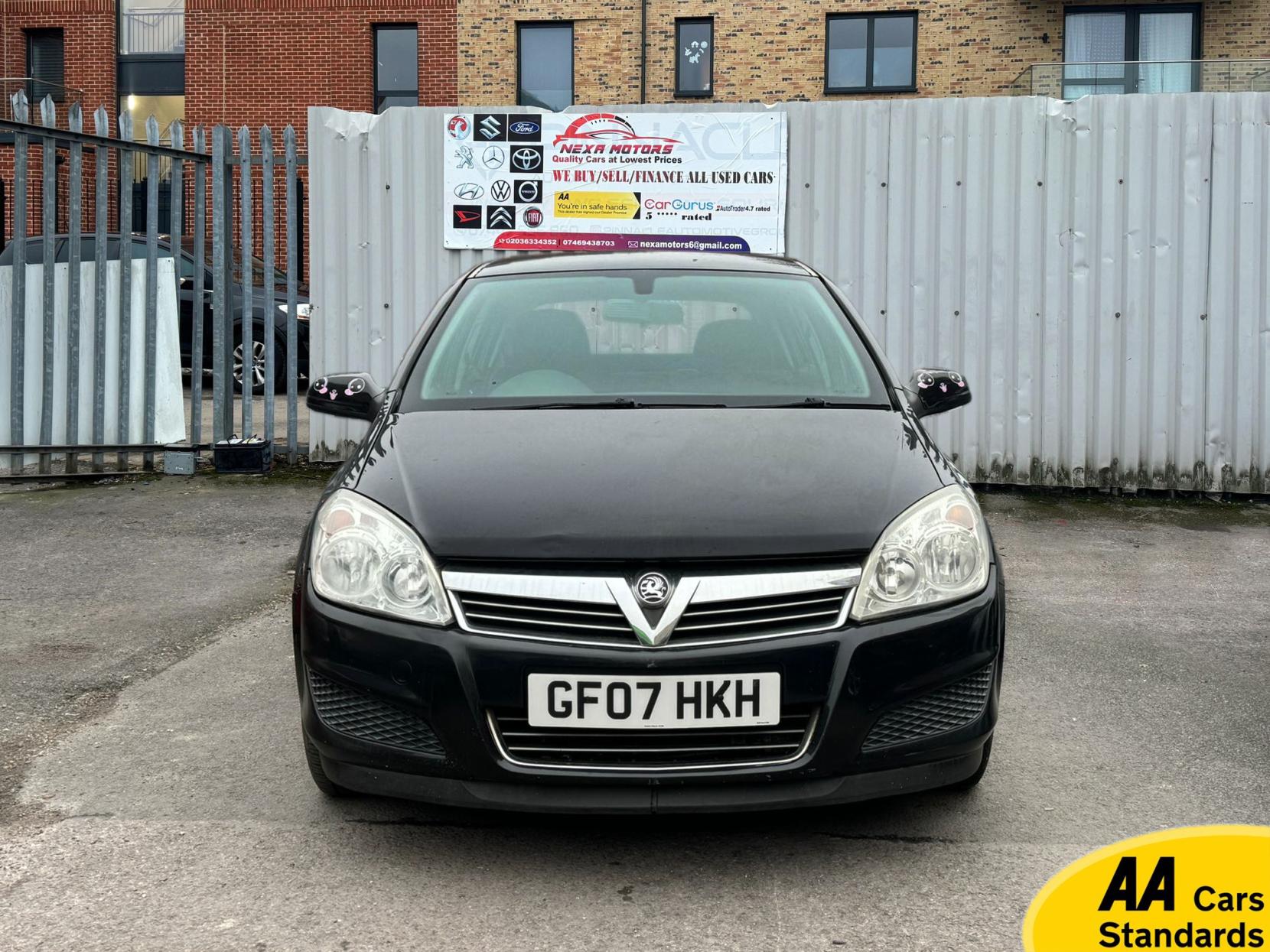 Vauxhall Astra 1.8i 16v Life Hatchback 5dr Petrol Automatic (187 g/km, 138 bhp)