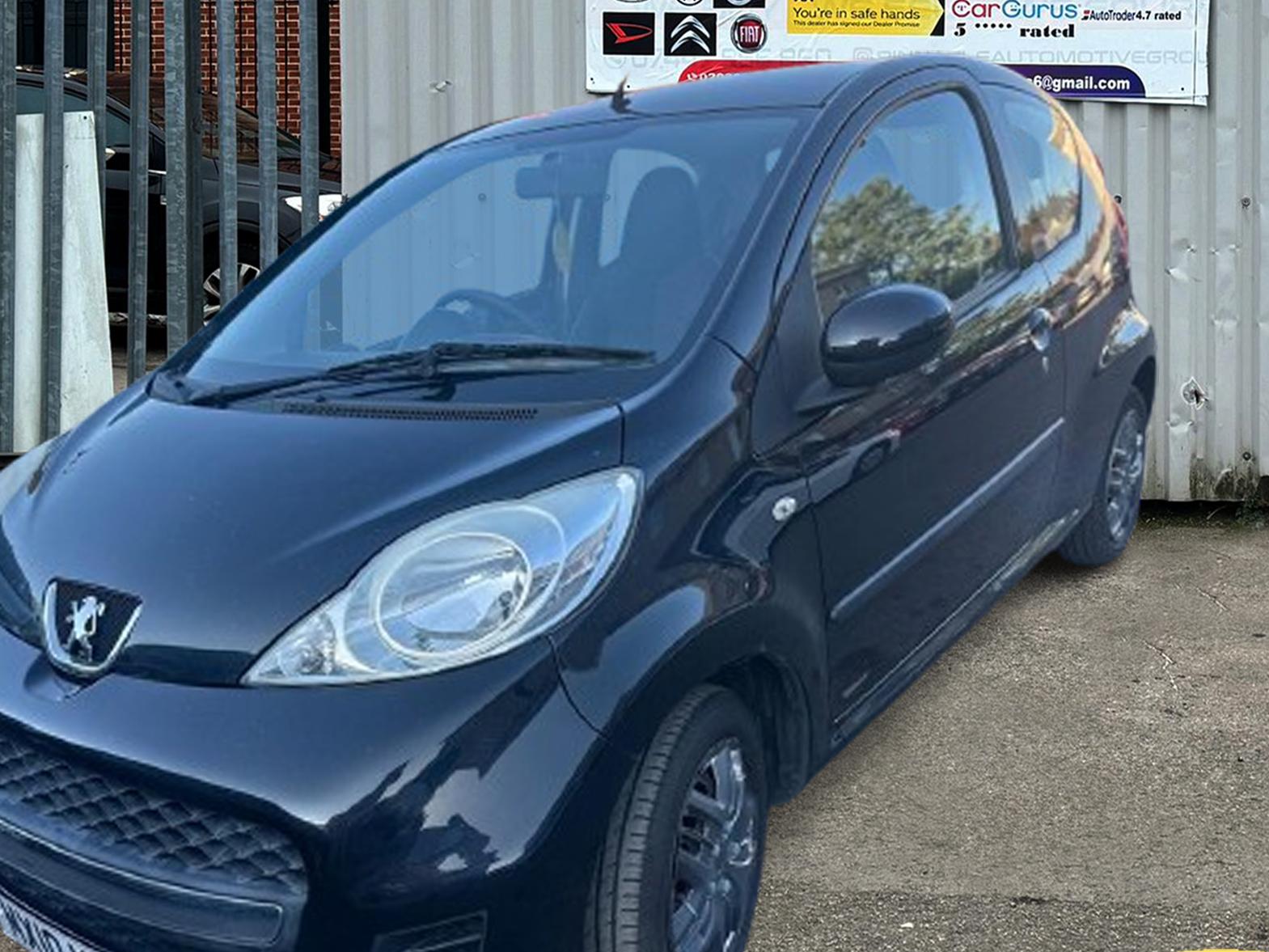 Peugeot 107 1.0 12V Urban Hatchback 3dr Petrol Manual Euro 4 (68 ps)